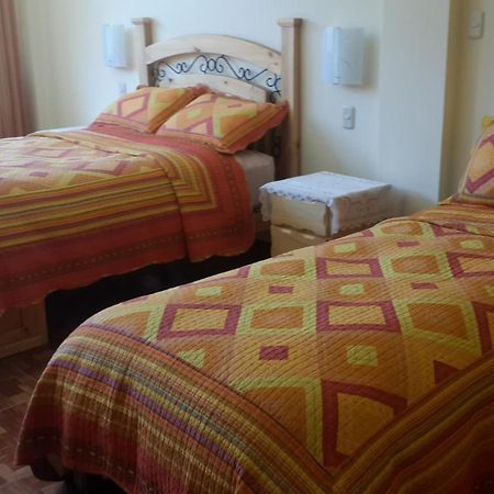 Morales Guest House Huaraz  Δωμάτιο φωτογραφία