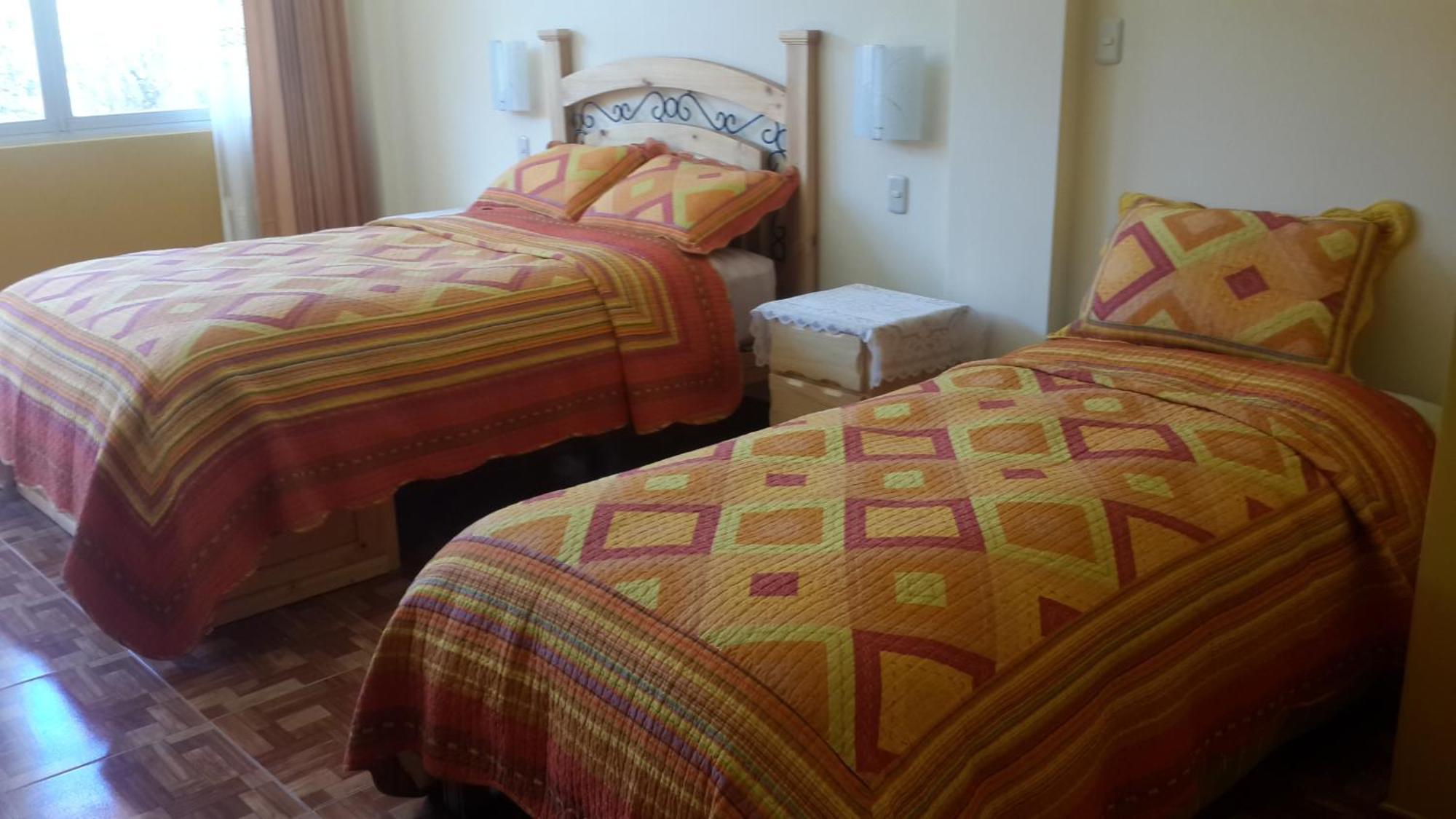 Morales Guest House Huaraz  Δωμάτιο φωτογραφία