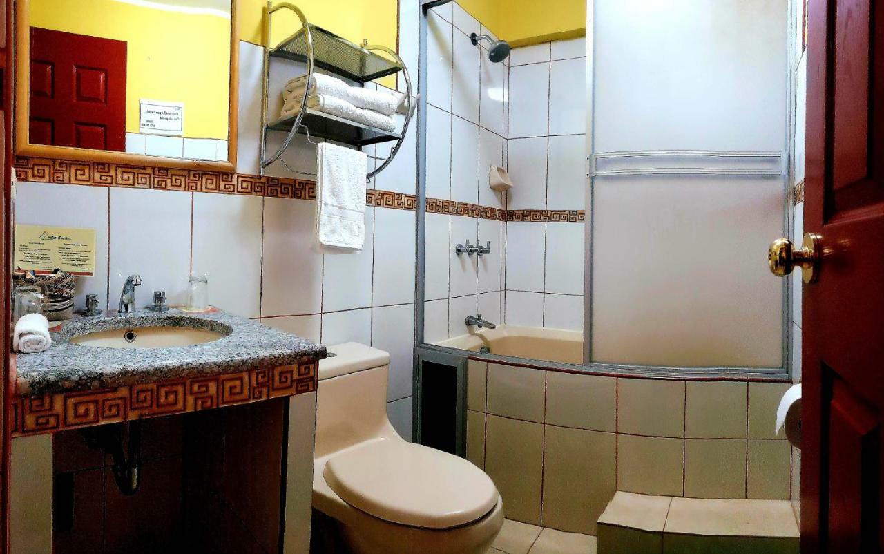 Morales Guest House Huaraz  Εξωτερικό φωτογραφία